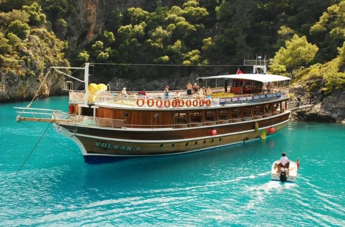 Kekova Batık Şehir Teknesi